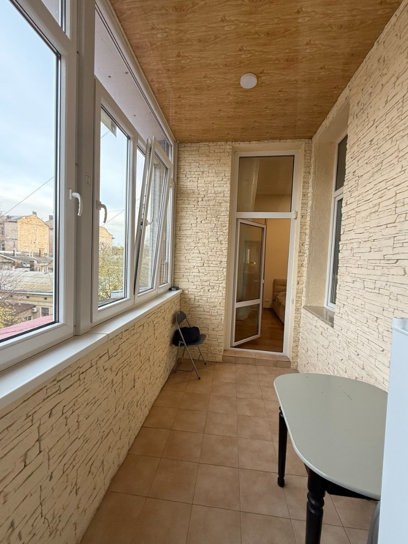 продажа трехкомнатной квартиры номер A-174579 в Приморском районе, фото номер 17